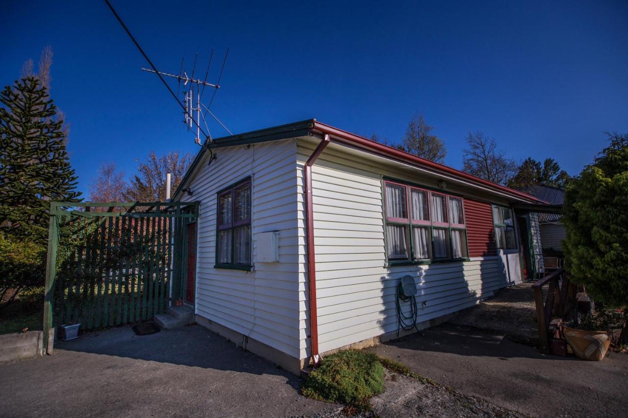 Smylies Accommodation Springfield Exterior photo